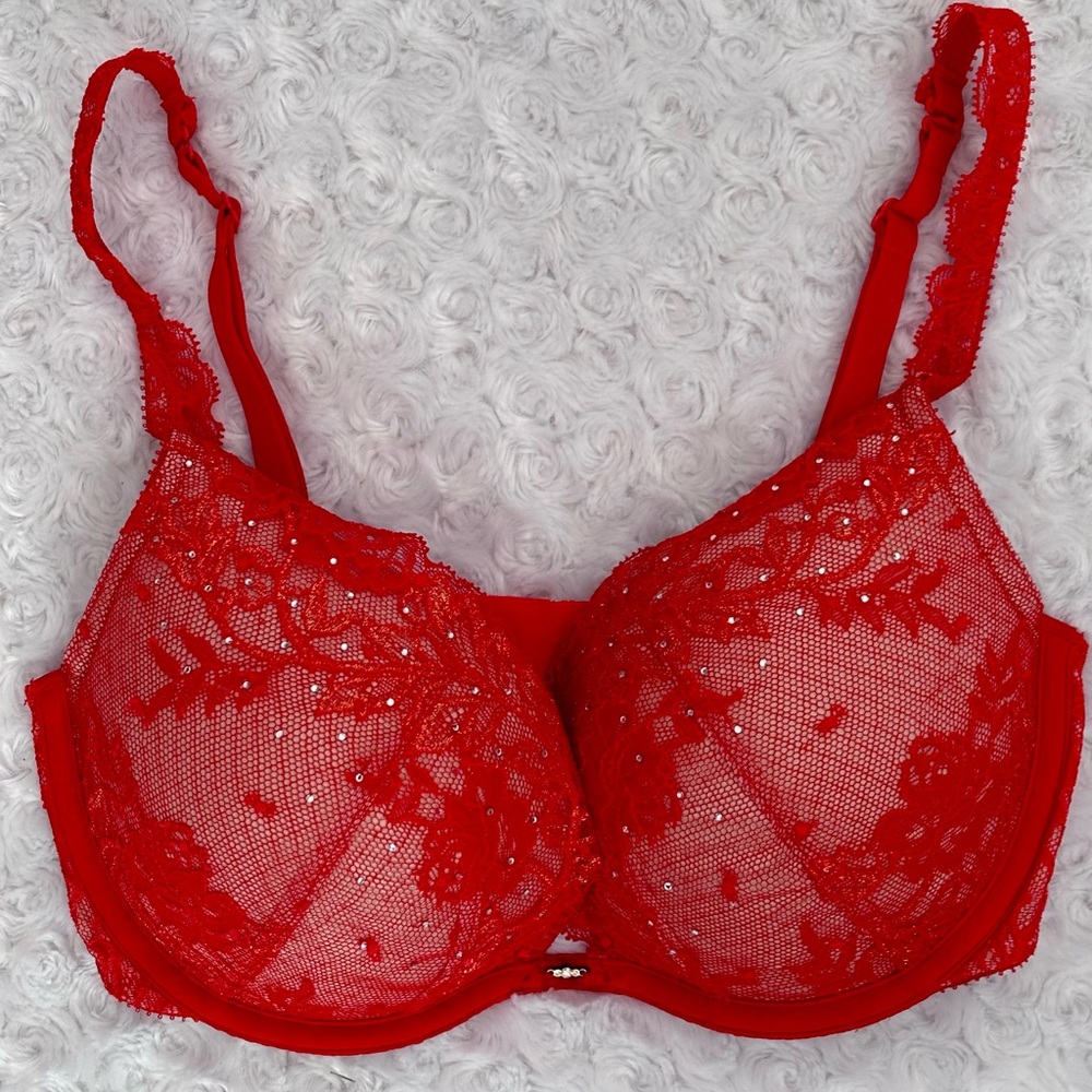 Victoria’s Secret Red Push‑Up Bra 32DD | Lace & Rhinestones | EUC